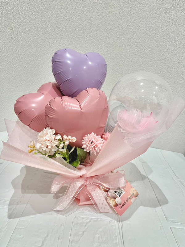 ピンクハートブーケ