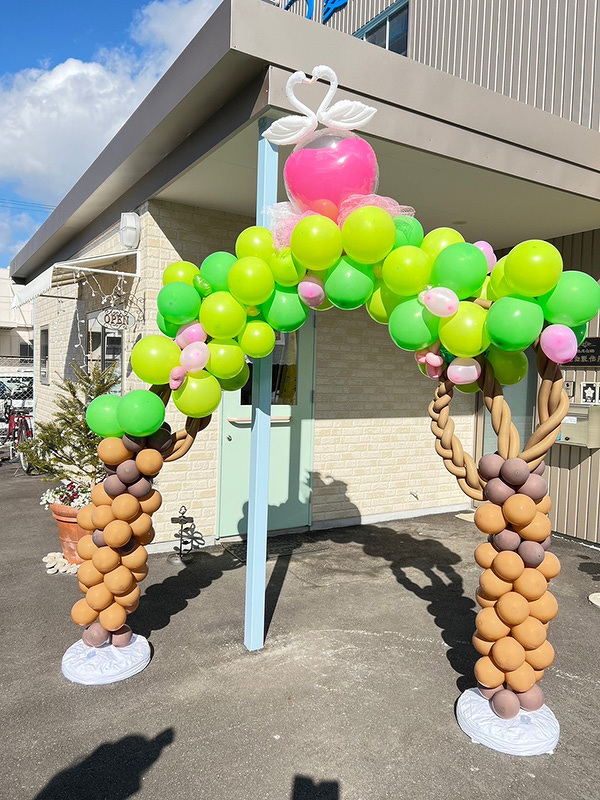 バレンタインイベント 愛を育むスワンの木